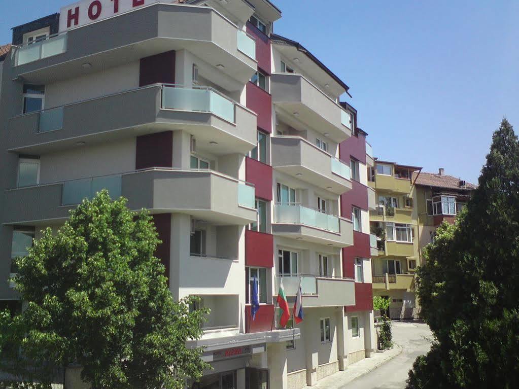 Alpha Family Hotel Blagoevgrad Ngoại thất bức ảnh